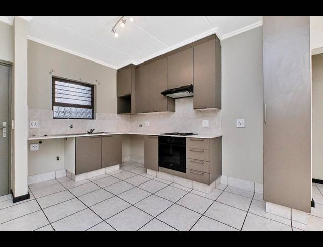 2 BEDROOM APARTMENT FOR SALE IN CRAIGAVON